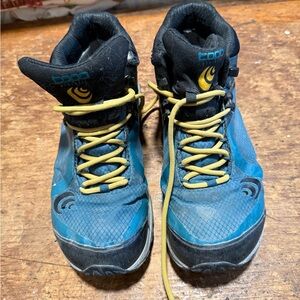 Topo Women's Blue Hiking Boots
